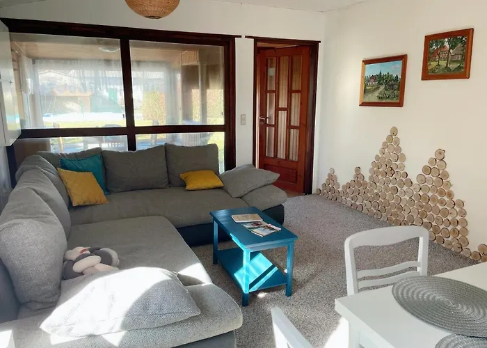 Mit Pool, In Der Hohenbollentin