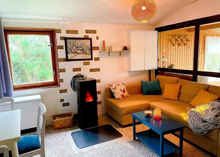 Mit Pool, In Der بيت للعطل