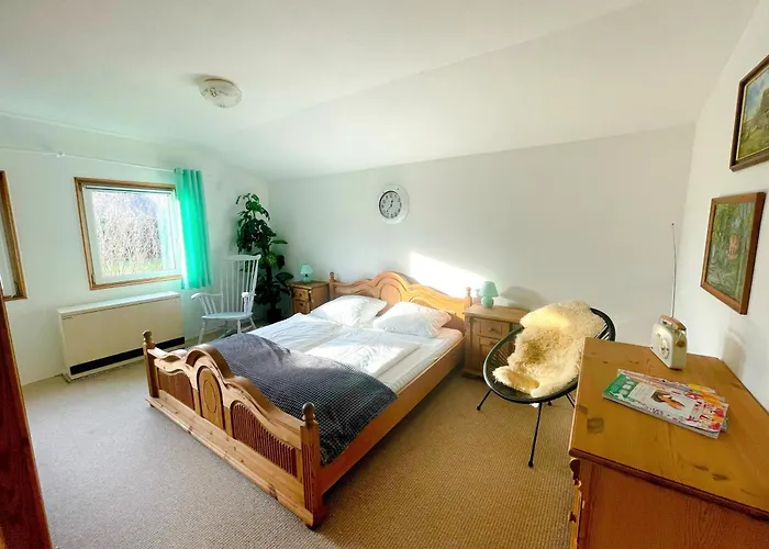 Mit Pool, In Der بيت للعطل Hohenbollentin