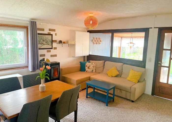 بيت للعطل Mit Pool, In Der *